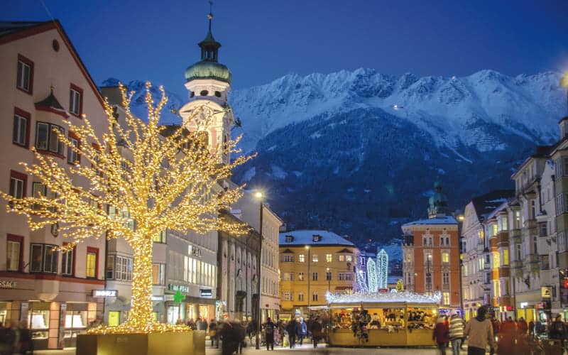 Maria-Theresien Straße, uno de los mercados de Navidad en Innsbruck