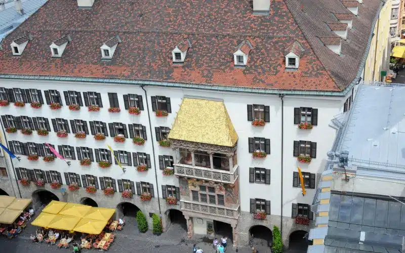 historia del goldenes dachl